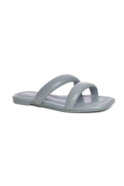 01-4239 Thick Strappy sandal/